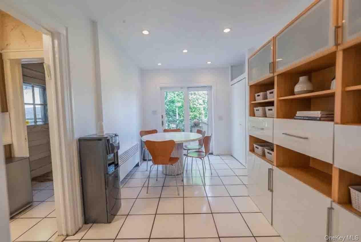 112 Harrison Street thumbnail 15