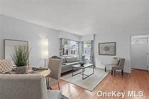 1474 Blake Avenue thumbnail 2