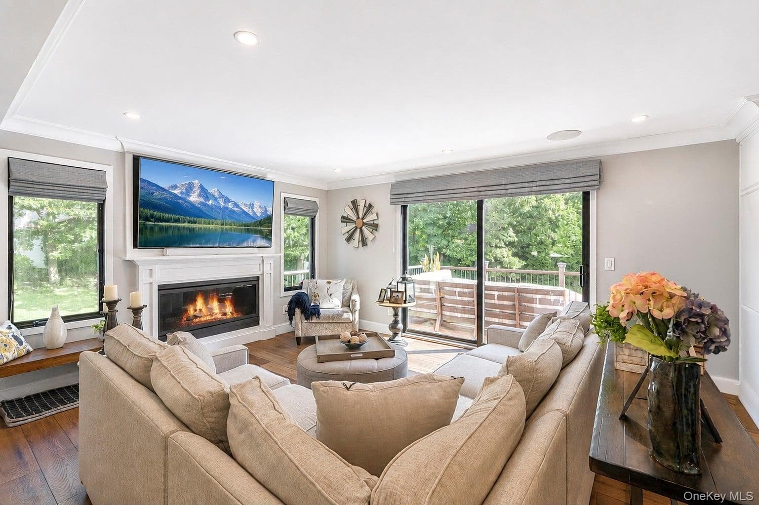 48 Foxboro Avenue thumbnail 21