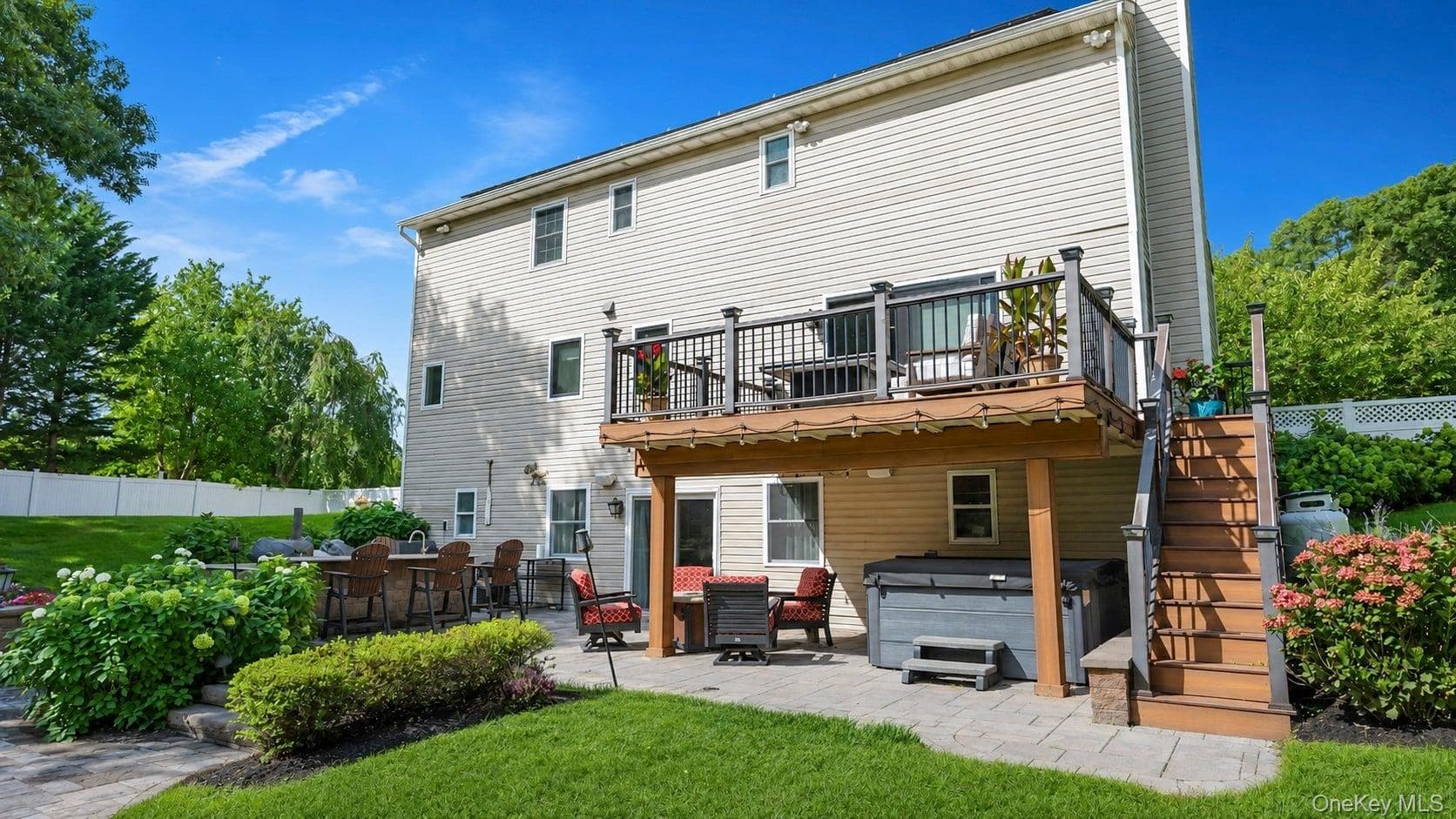 48 Foxboro Avenue thumbnail 14