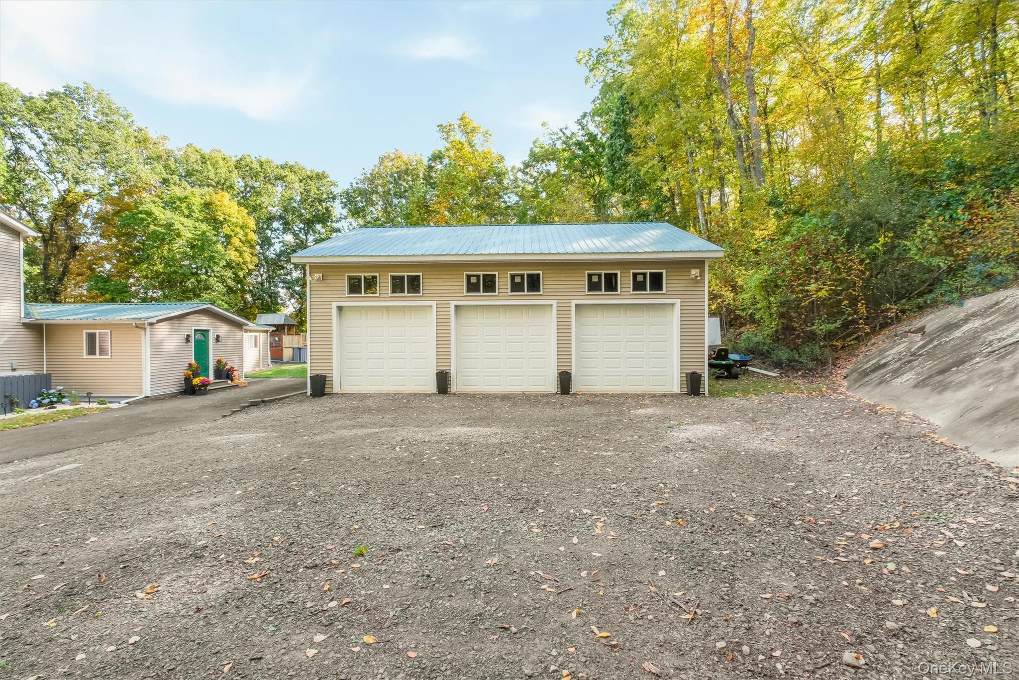 124 Lily Lake Road thumbnail 40