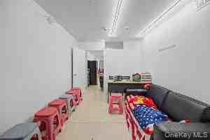850 57th Street Unit: CF1 thumbnail 5