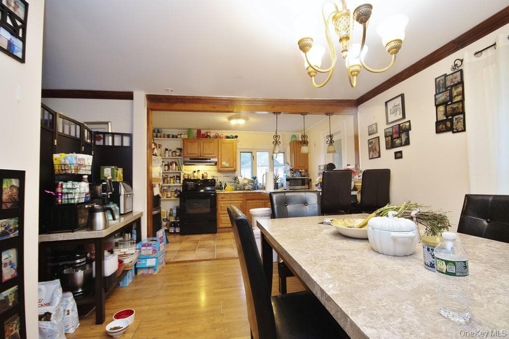 6-8 Forest Avenue thumbnail 16