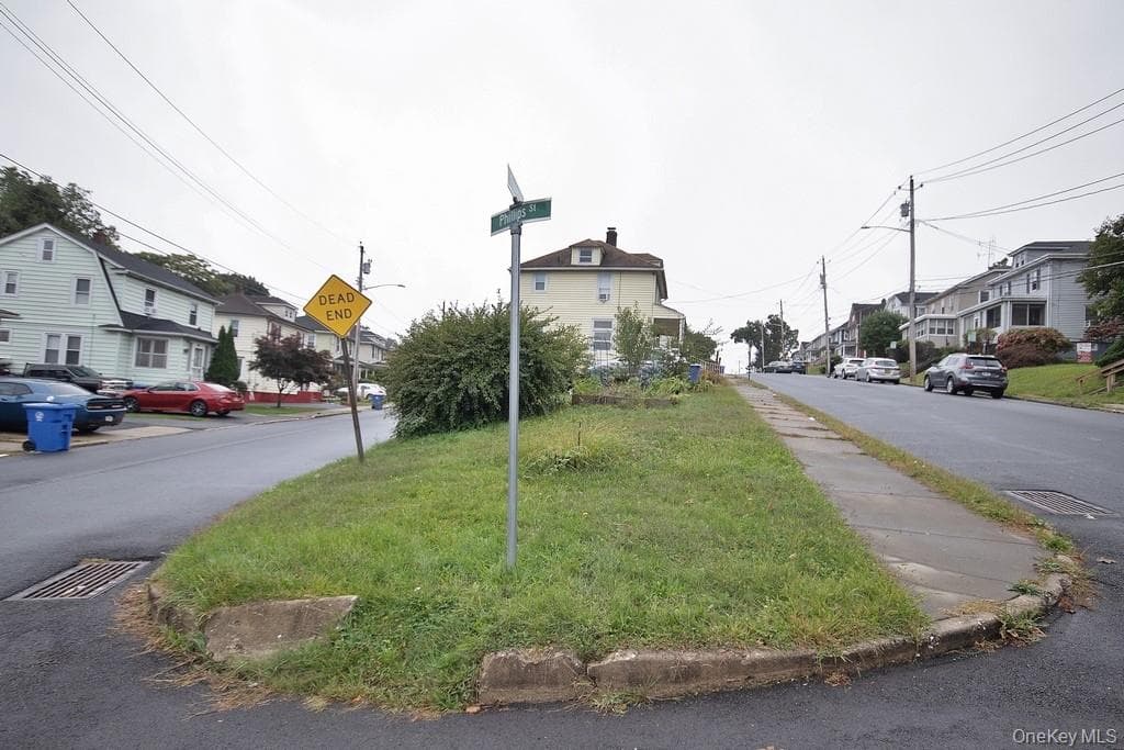 6-8 Forest Avenue thumbnail 10