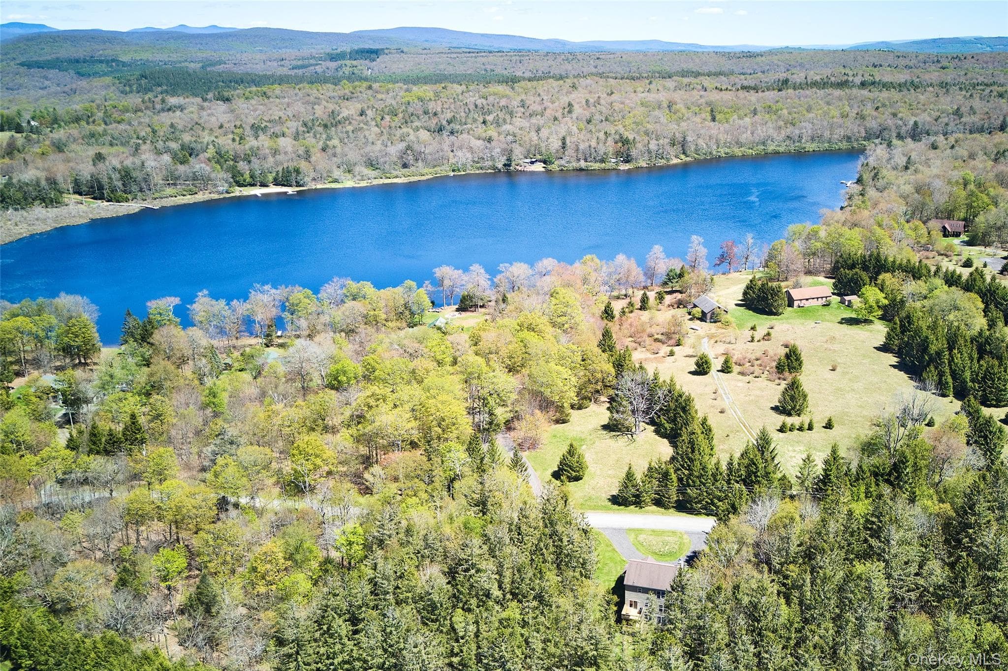 26 Elko Lake Drive thumbnail 41