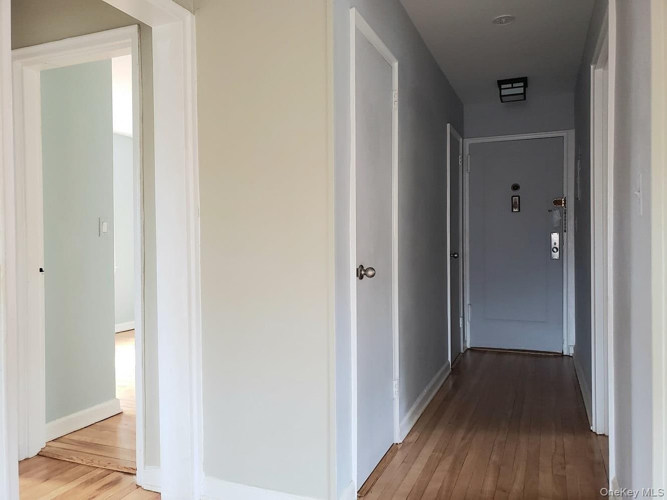 330 S Broadway Unit: D9 thumbnail 2