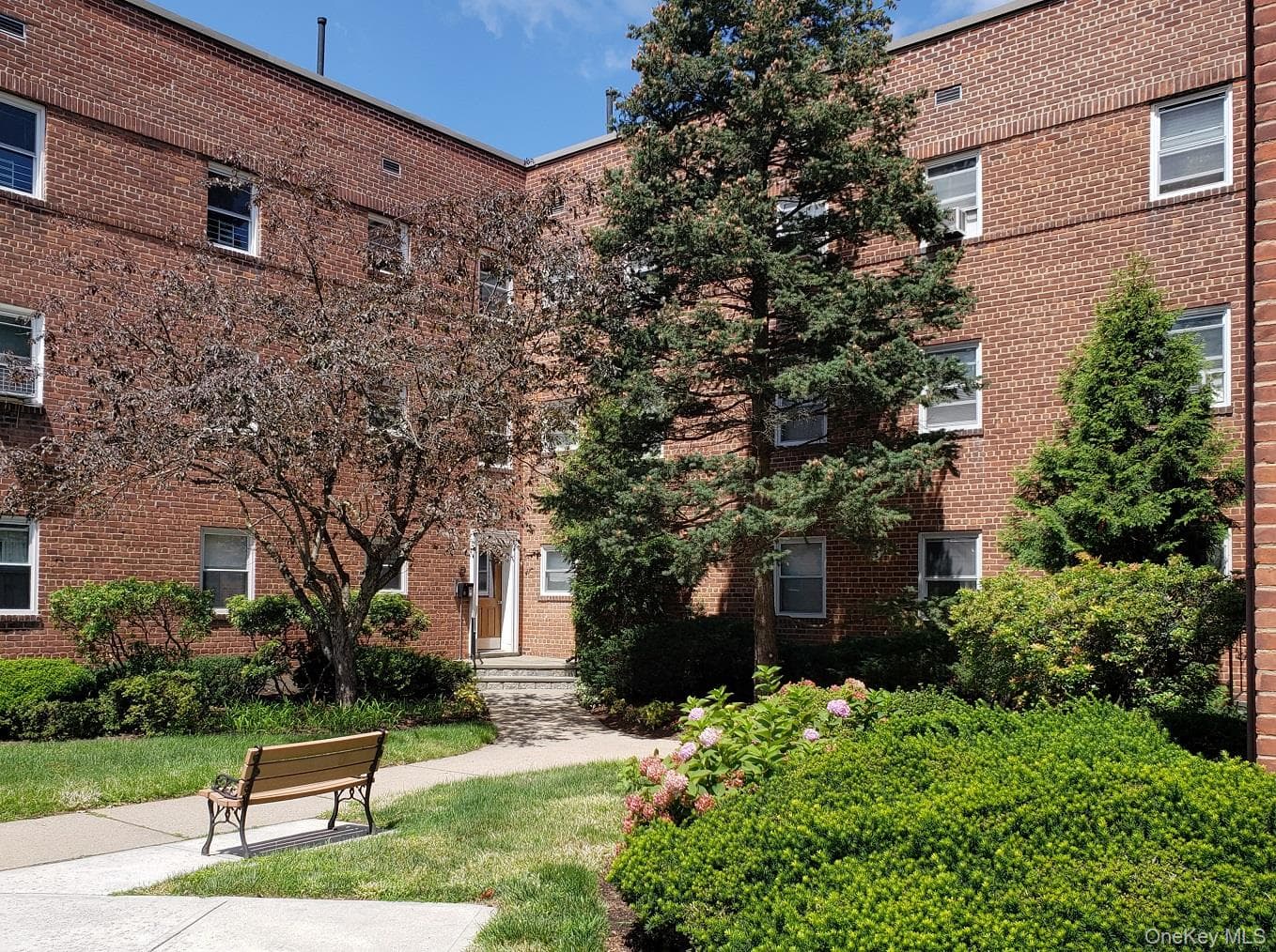 330 S Broadway Unit: D9, Tarrytown