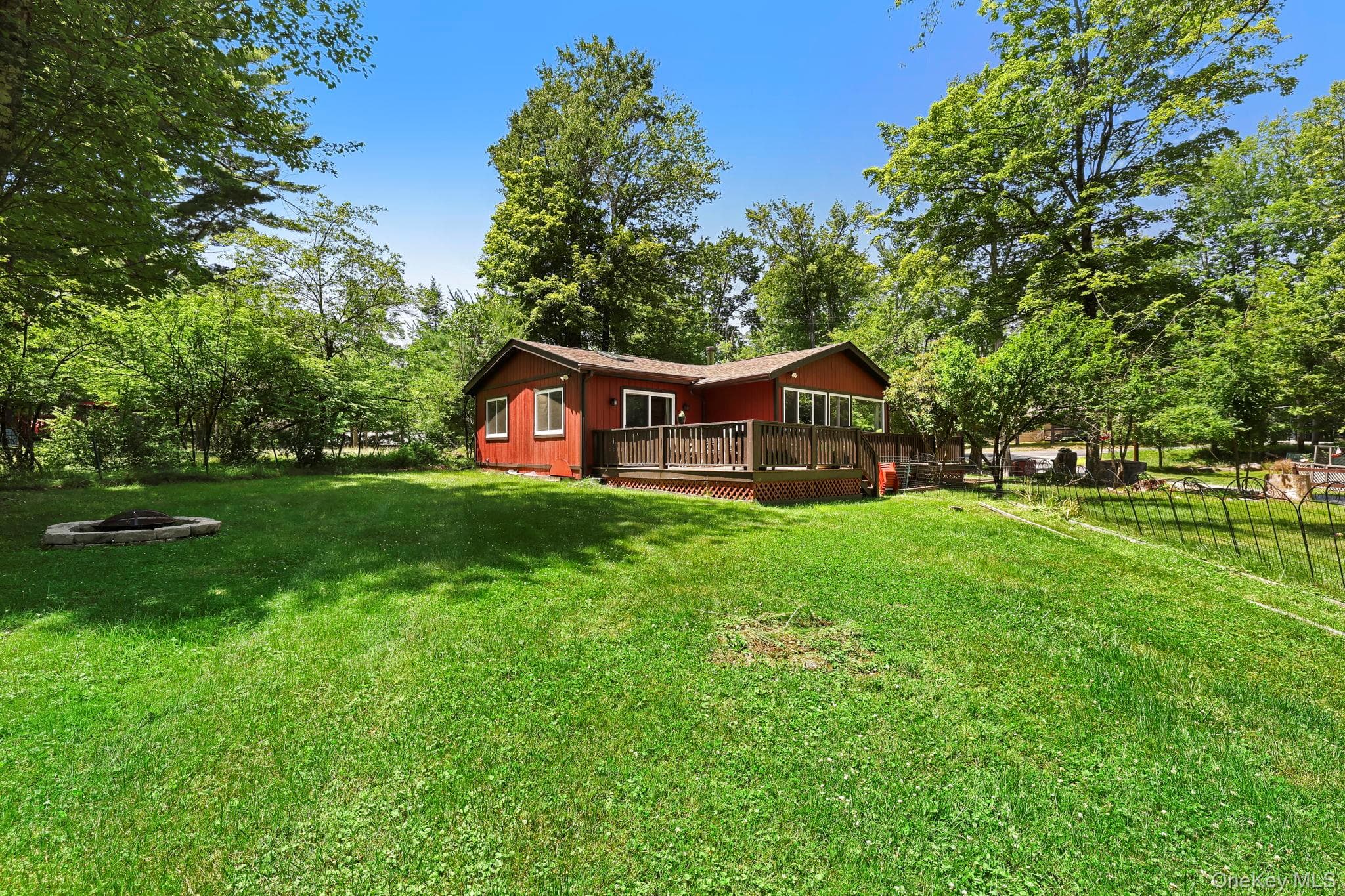 6 Berkshire Trail thumbnail 34