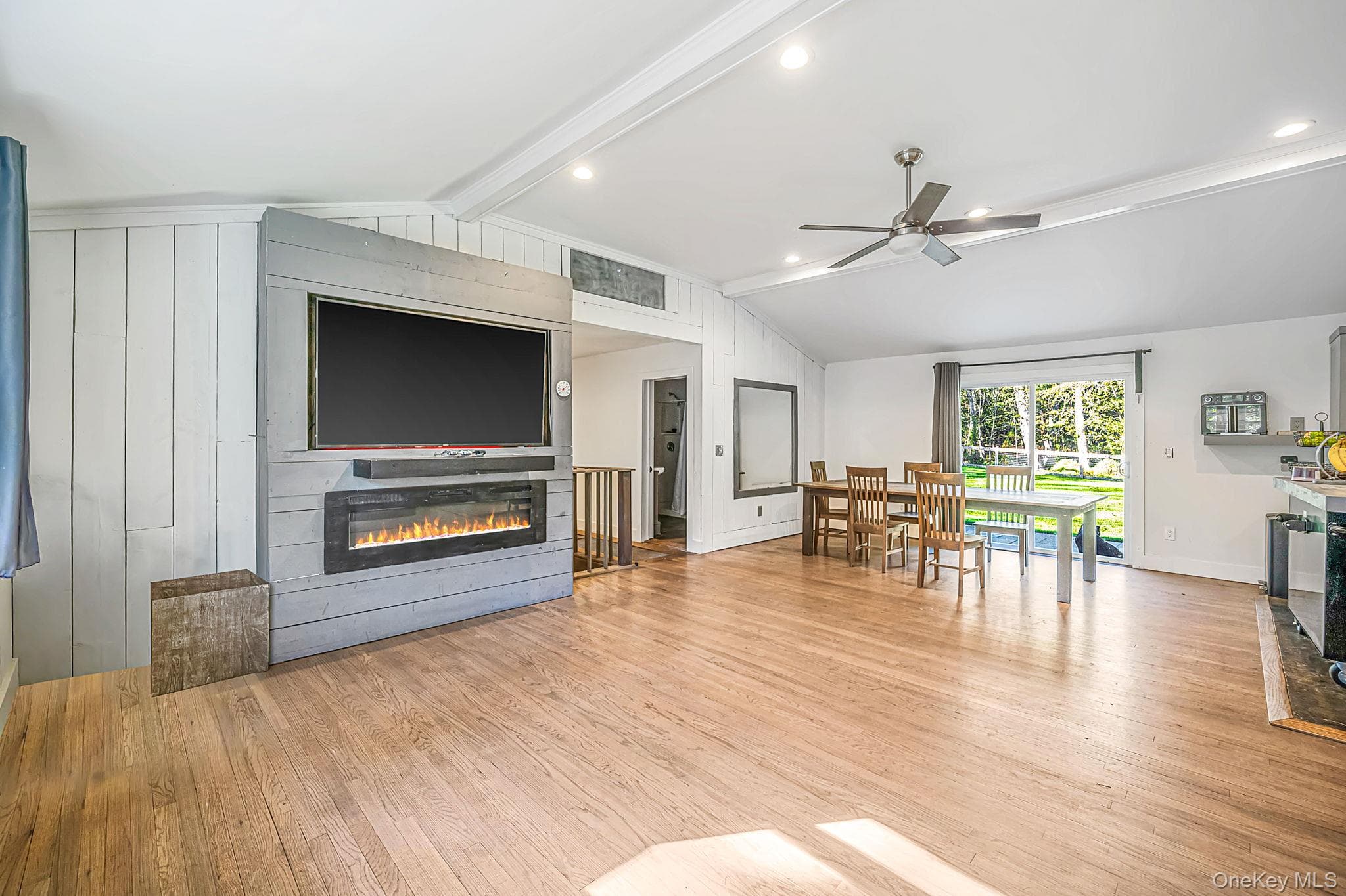 65 Oak Drive thumbnail 9