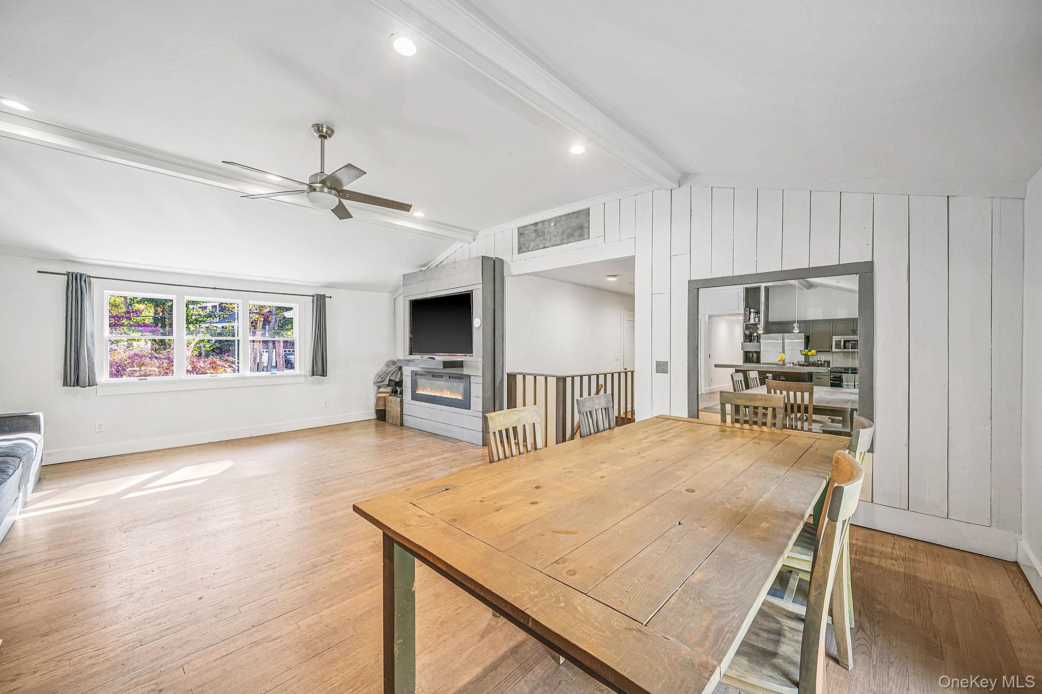 65 Oak Drive thumbnail 15