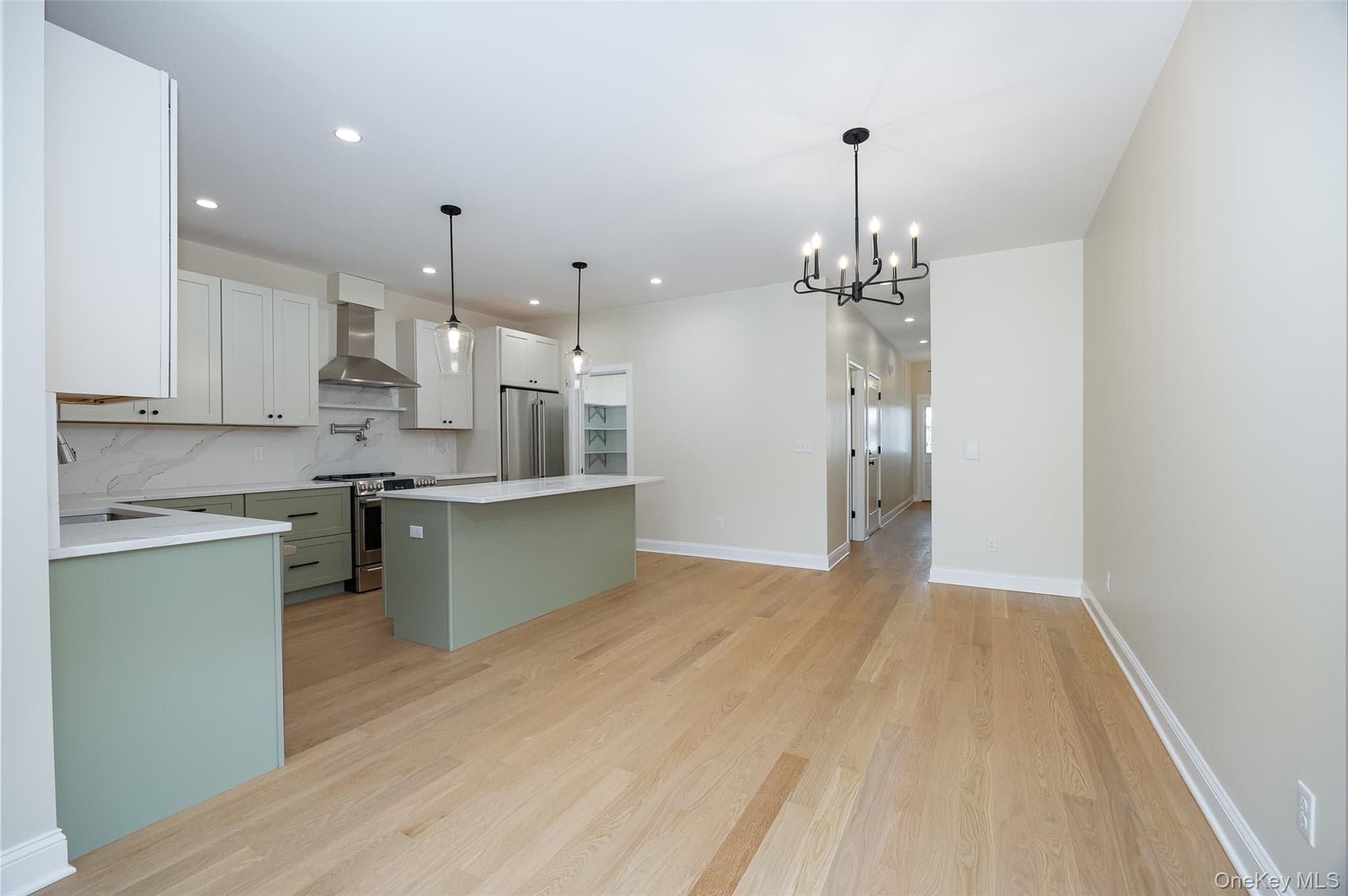 15 Henry Street Unit: 2 thumbnail 9