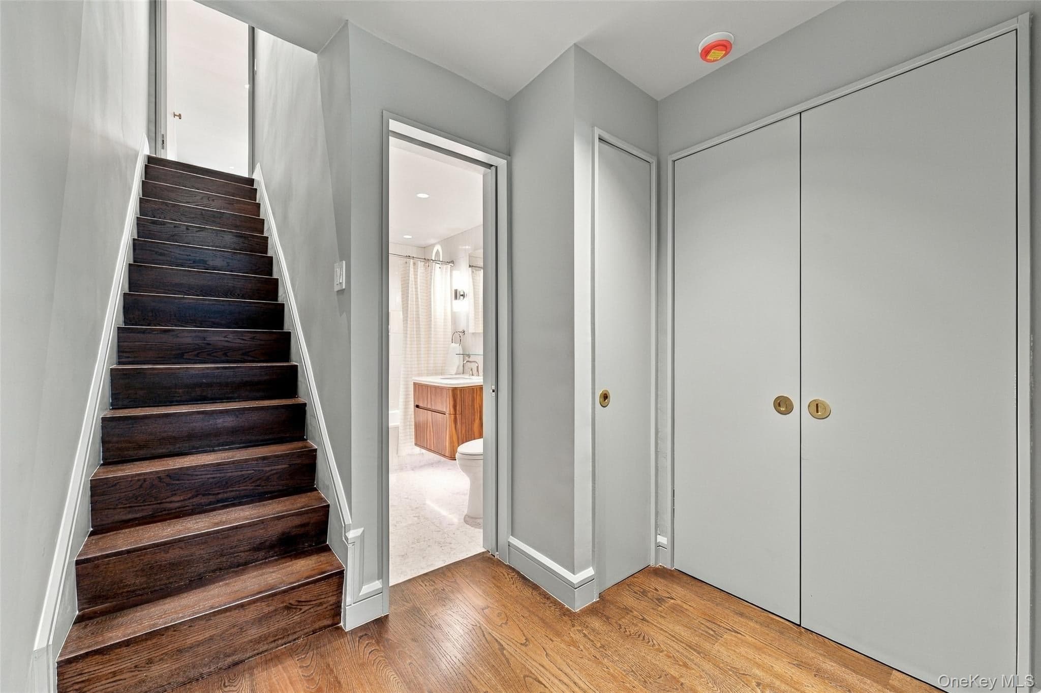 250 W 15th Street Unit: 6G thumbnail 10