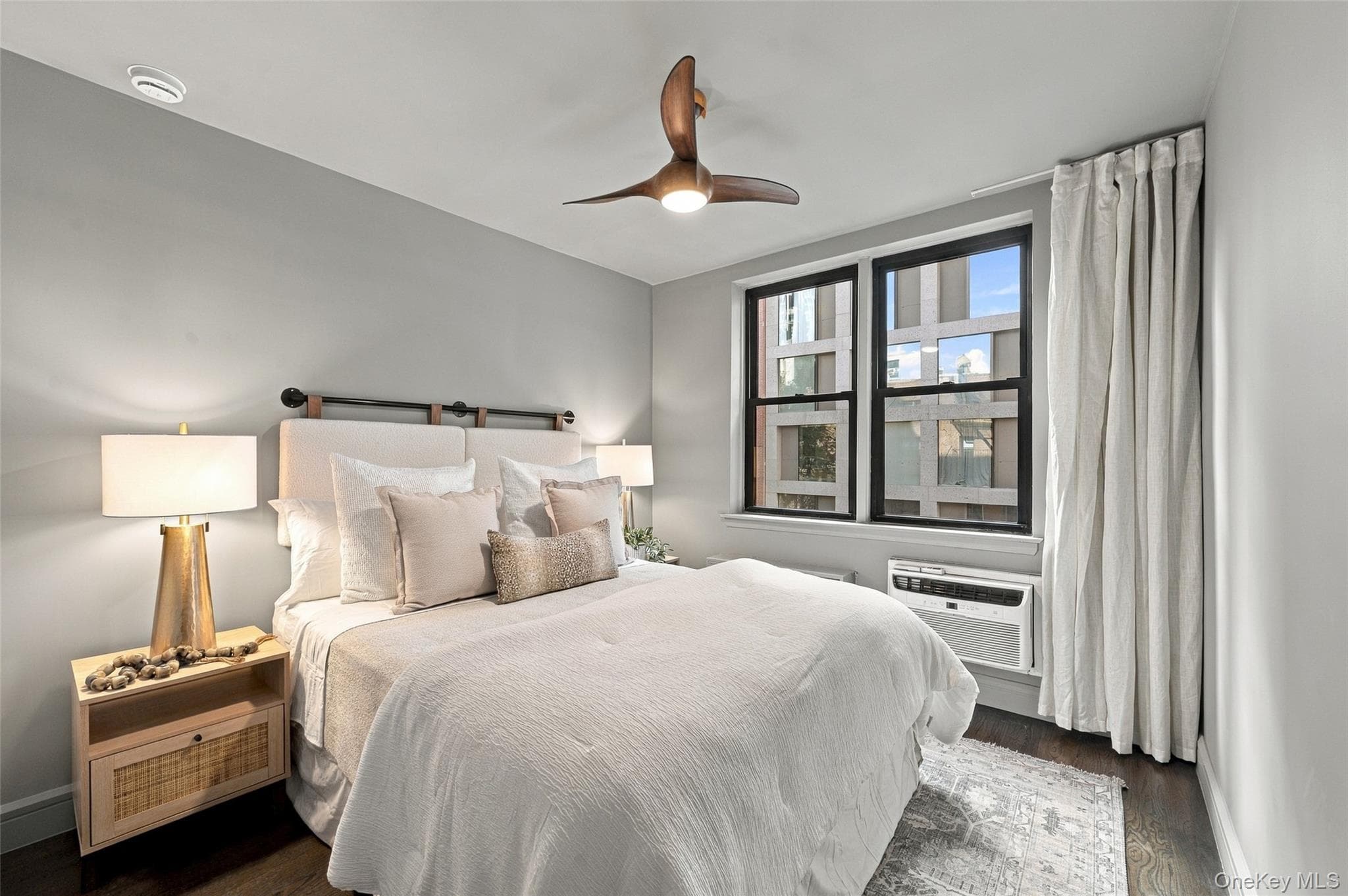 250 W 15th Street Unit: 6G thumbnail 14