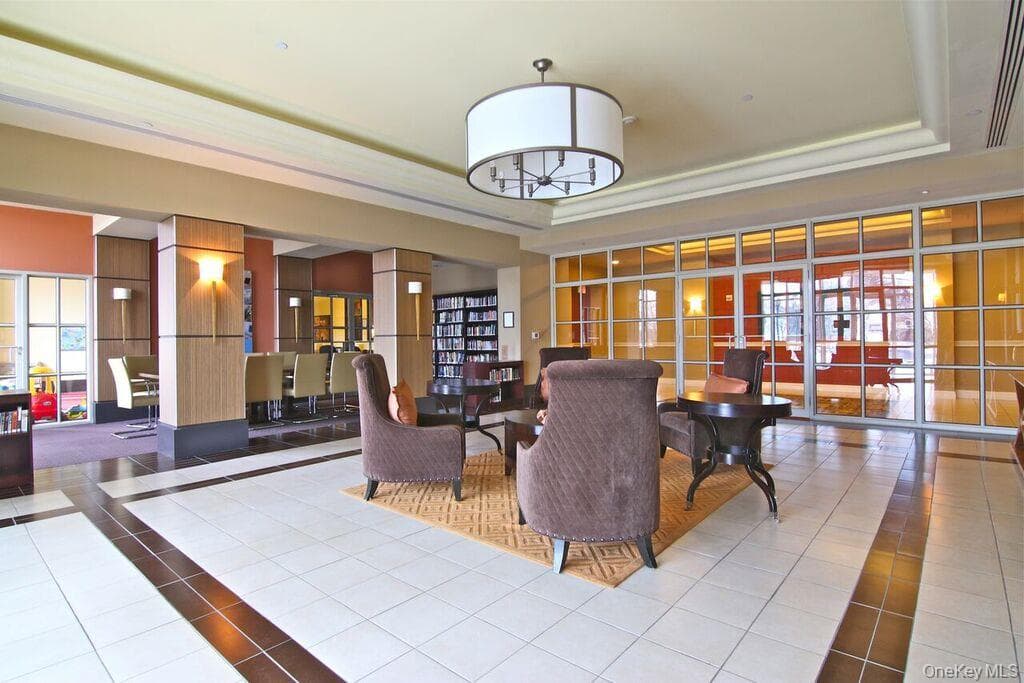 300 Mamaroneck Avenue Unit: 201 thumbnail 4