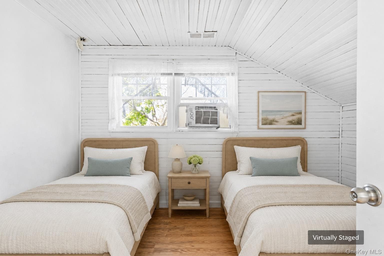 449 Dehnhoff Walk thumbnail 14