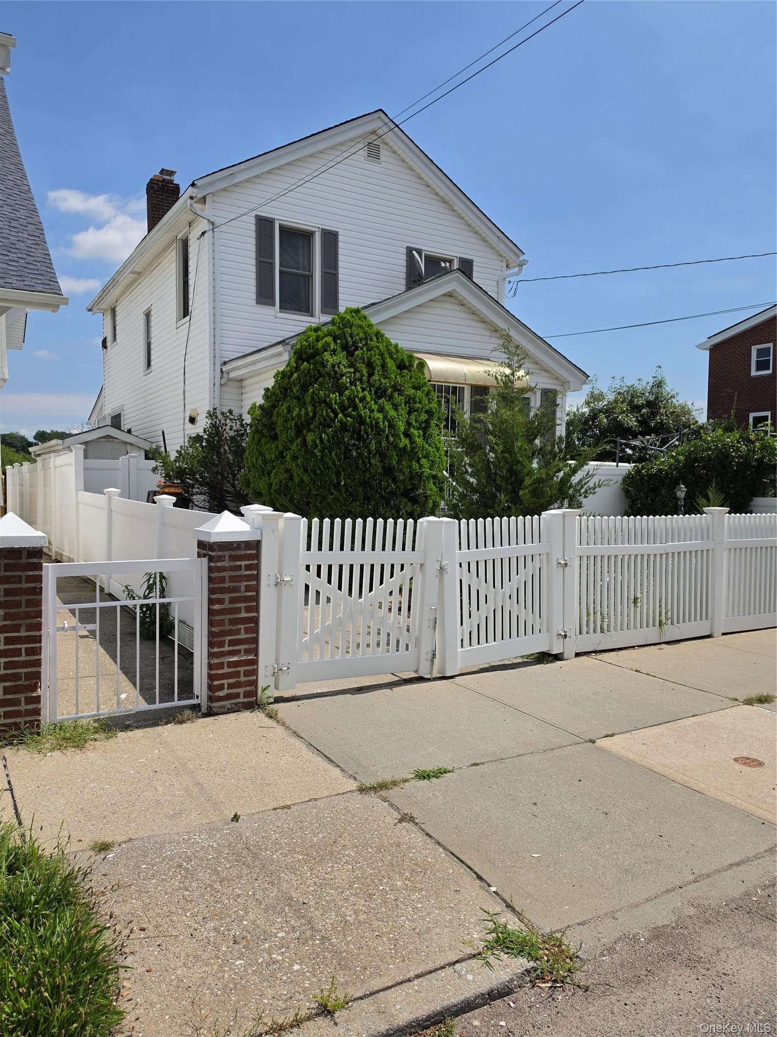 160-41 99th Street thumbnail 4