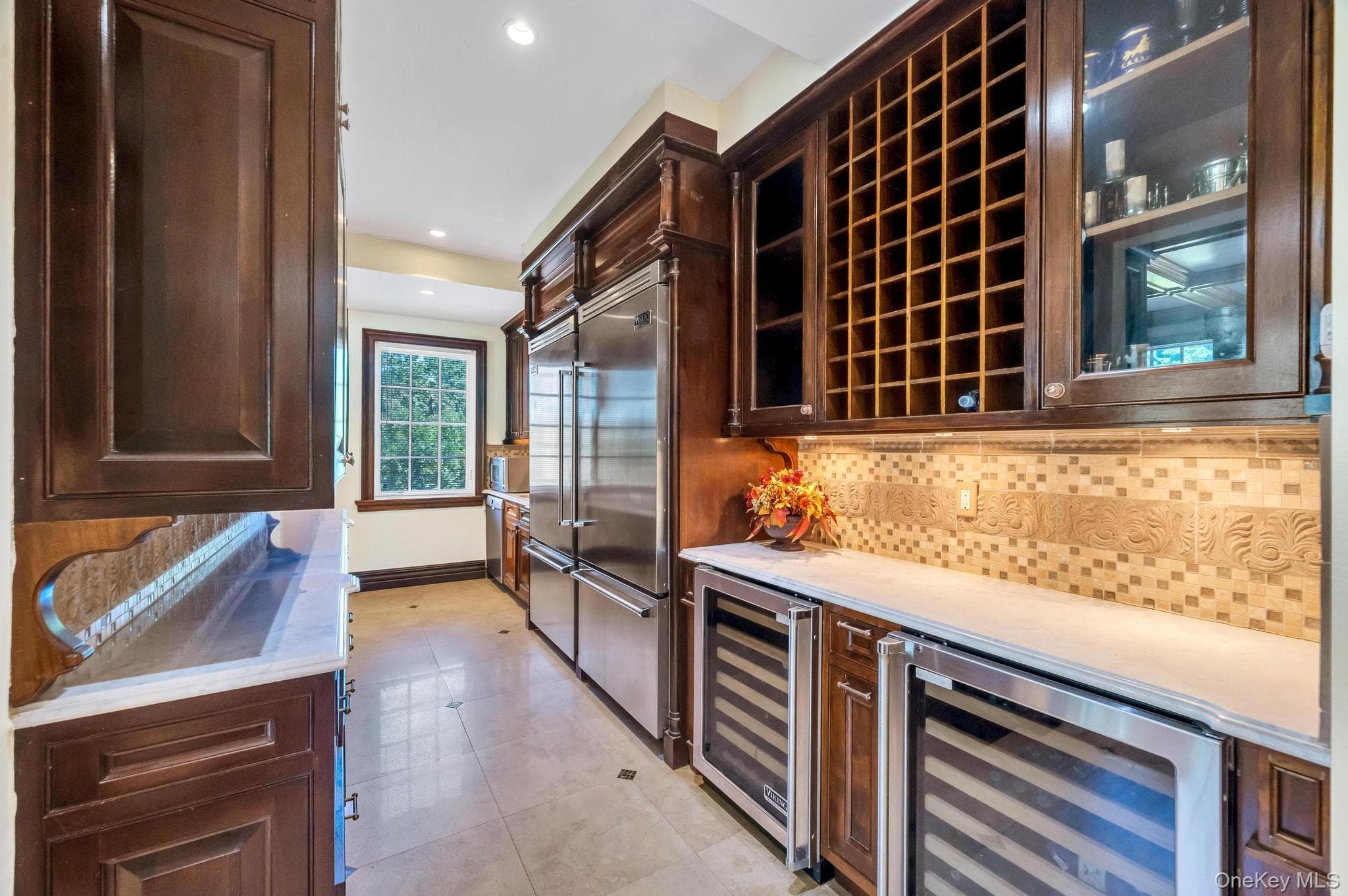 250 Oyster Bay Road thumbnail 14