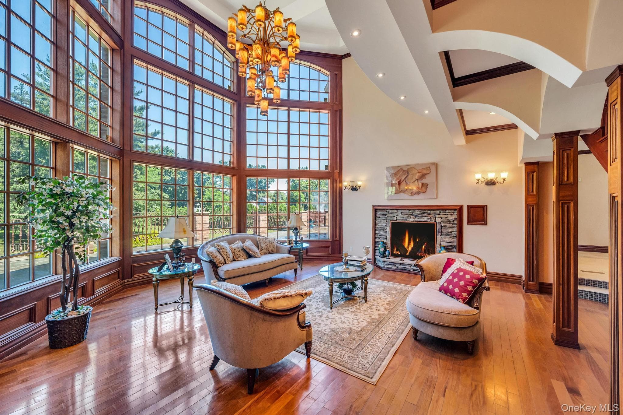 250 Oyster Bay Road thumbnail 10