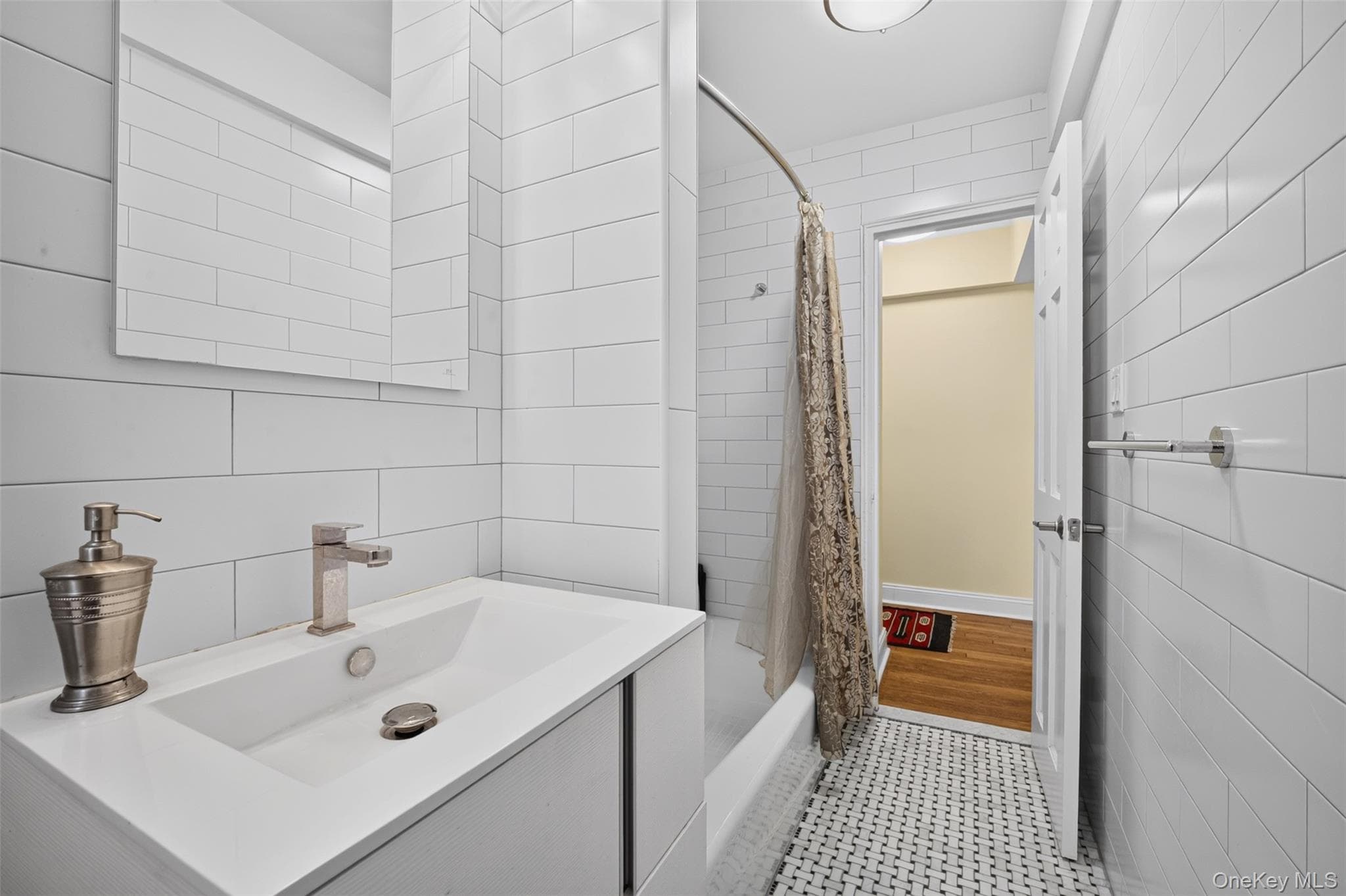 110-20 71 Avenue Unit: 408 thumbnail 24