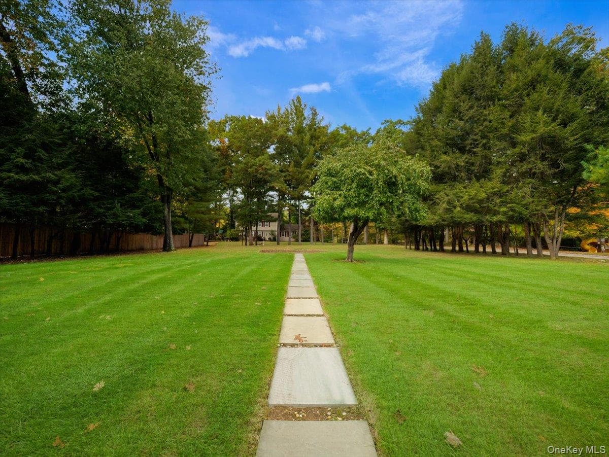 15 Sterling Forest Lane thumbnail 30