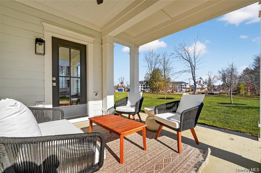 1824 Soundview Court thumbnail 36