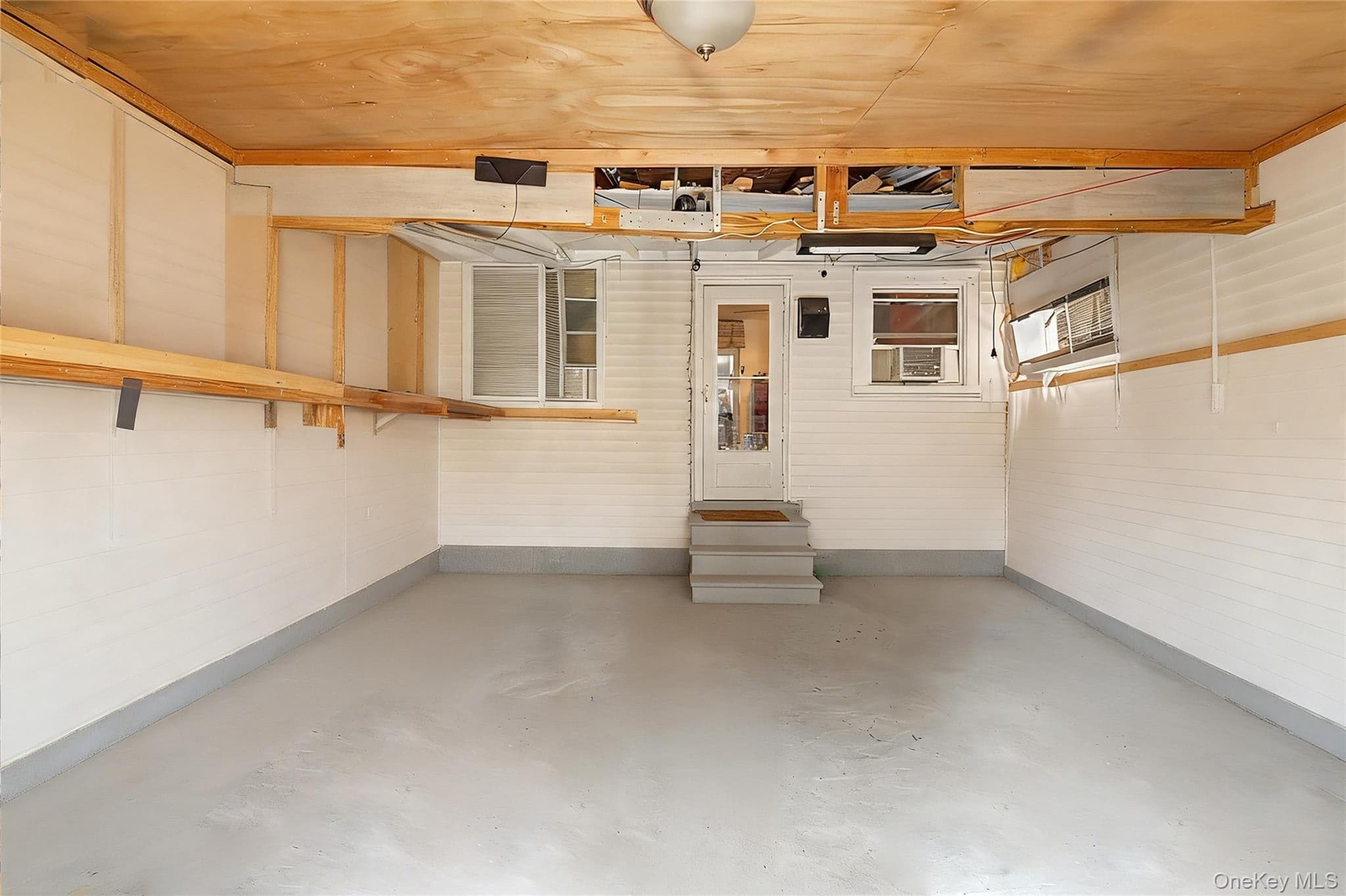 87-12 95th Avenue thumbnail 21