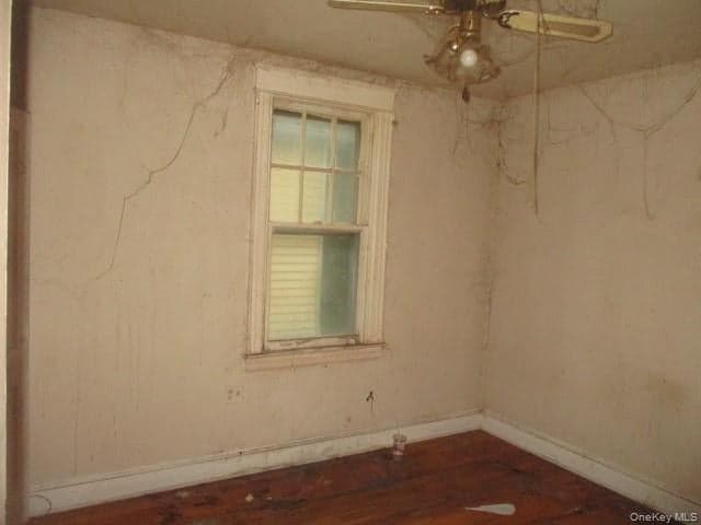 98 Marine Street thumbnail 7
