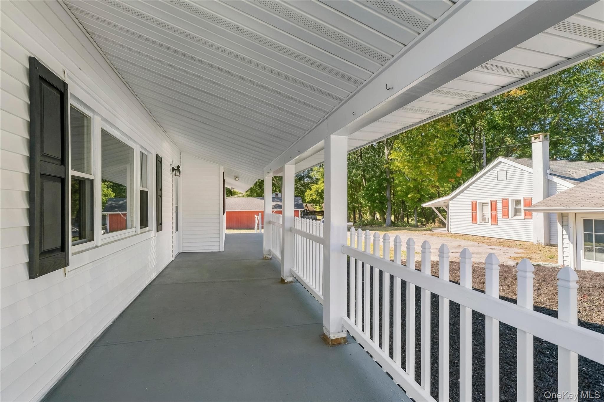 21 Rivercrest Road thumbnail 9