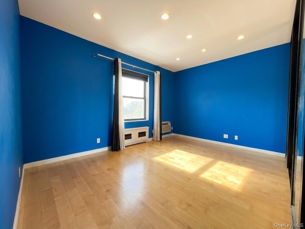69-84 136th Street Unit: B thumbnail 6