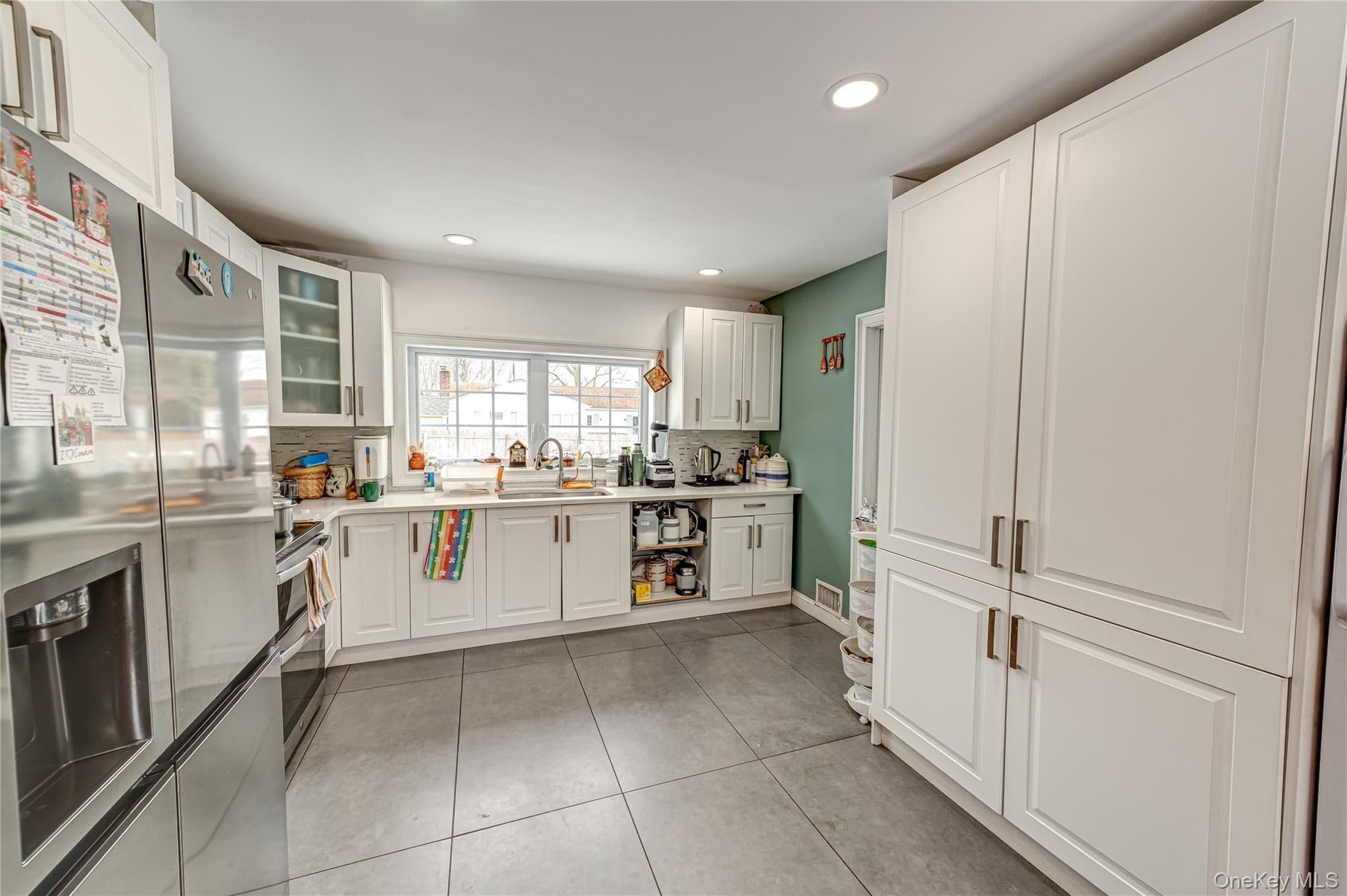 85 Bayview Avenue thumbnail 4