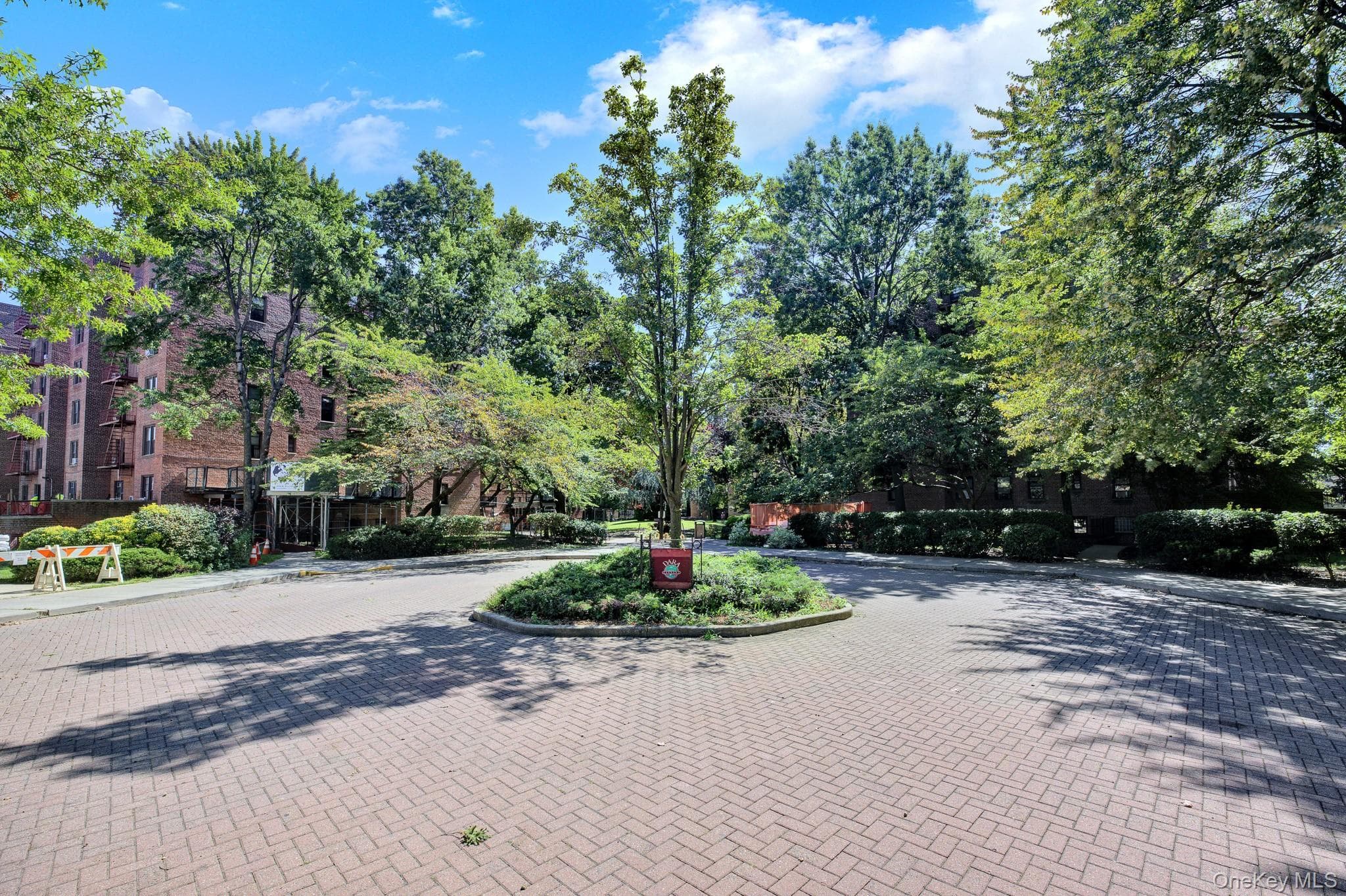 150-10 71st Avenue Unit: 6H thumbnail 2