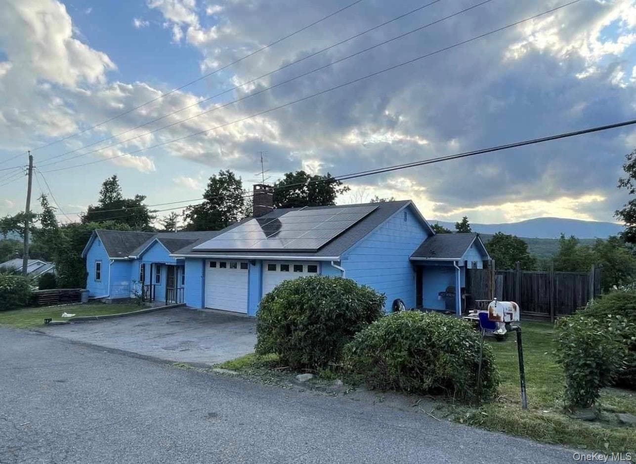 29 Saugerties Manor Road thumbnail 2
