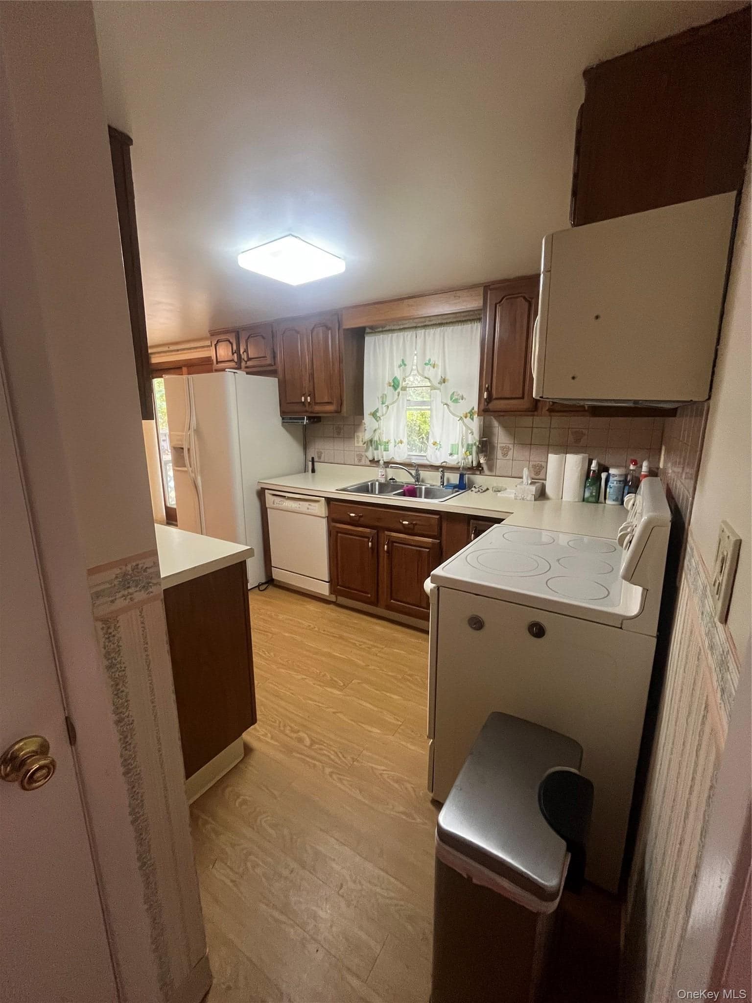 18 Westwood Drive thumbnail 14