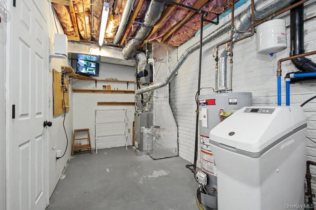 101 Elmcrest Drive thumbnail 31