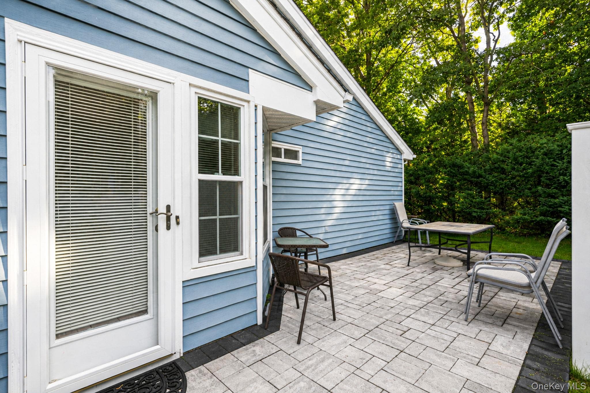279 Glen Drive thumbnail 23