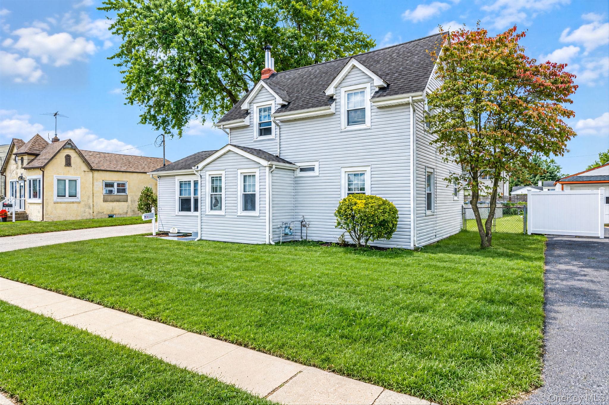131 E Alhambra Avenue thumbnail 3