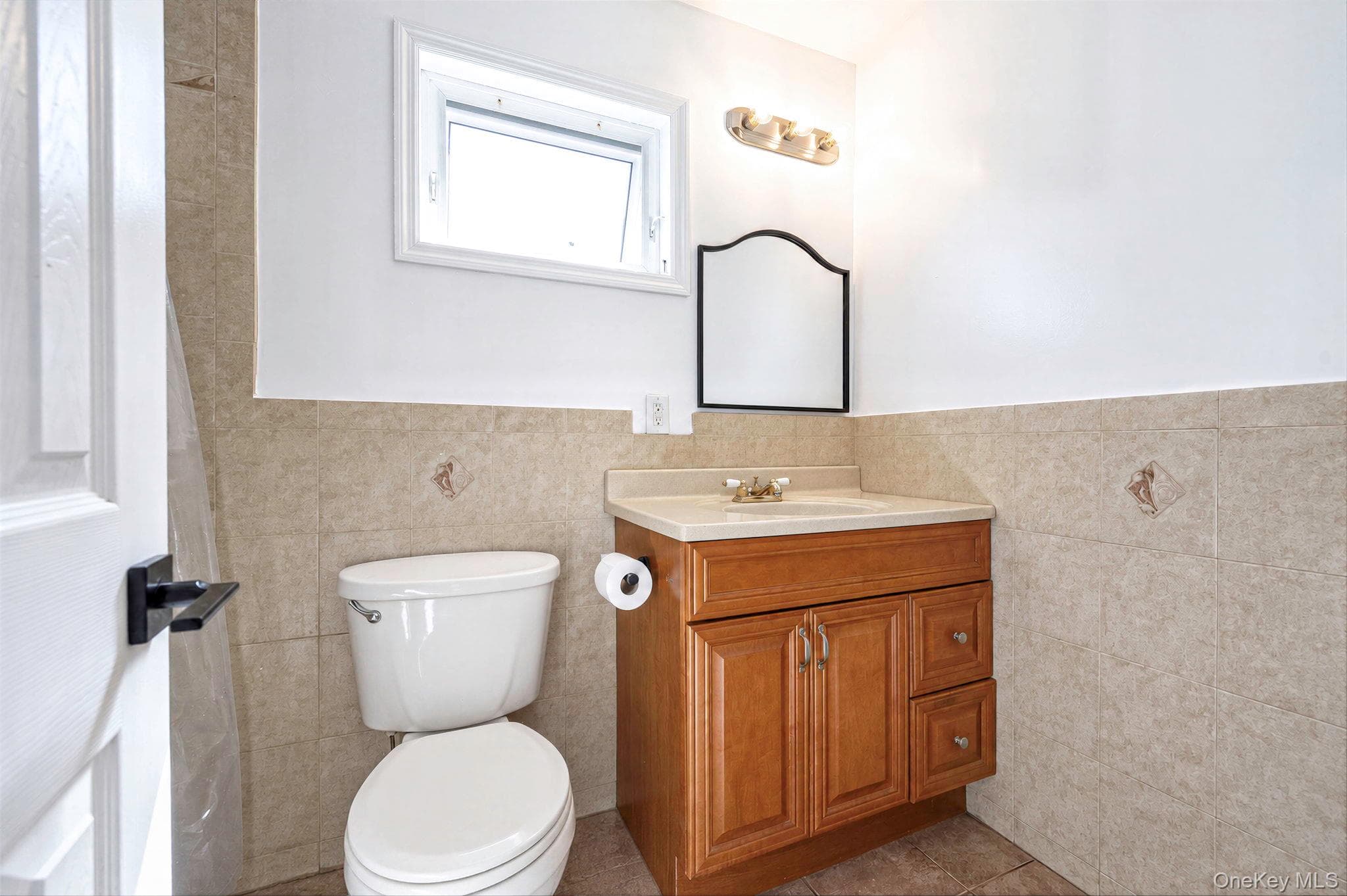 131 E Alhambra Avenue thumbnail 32