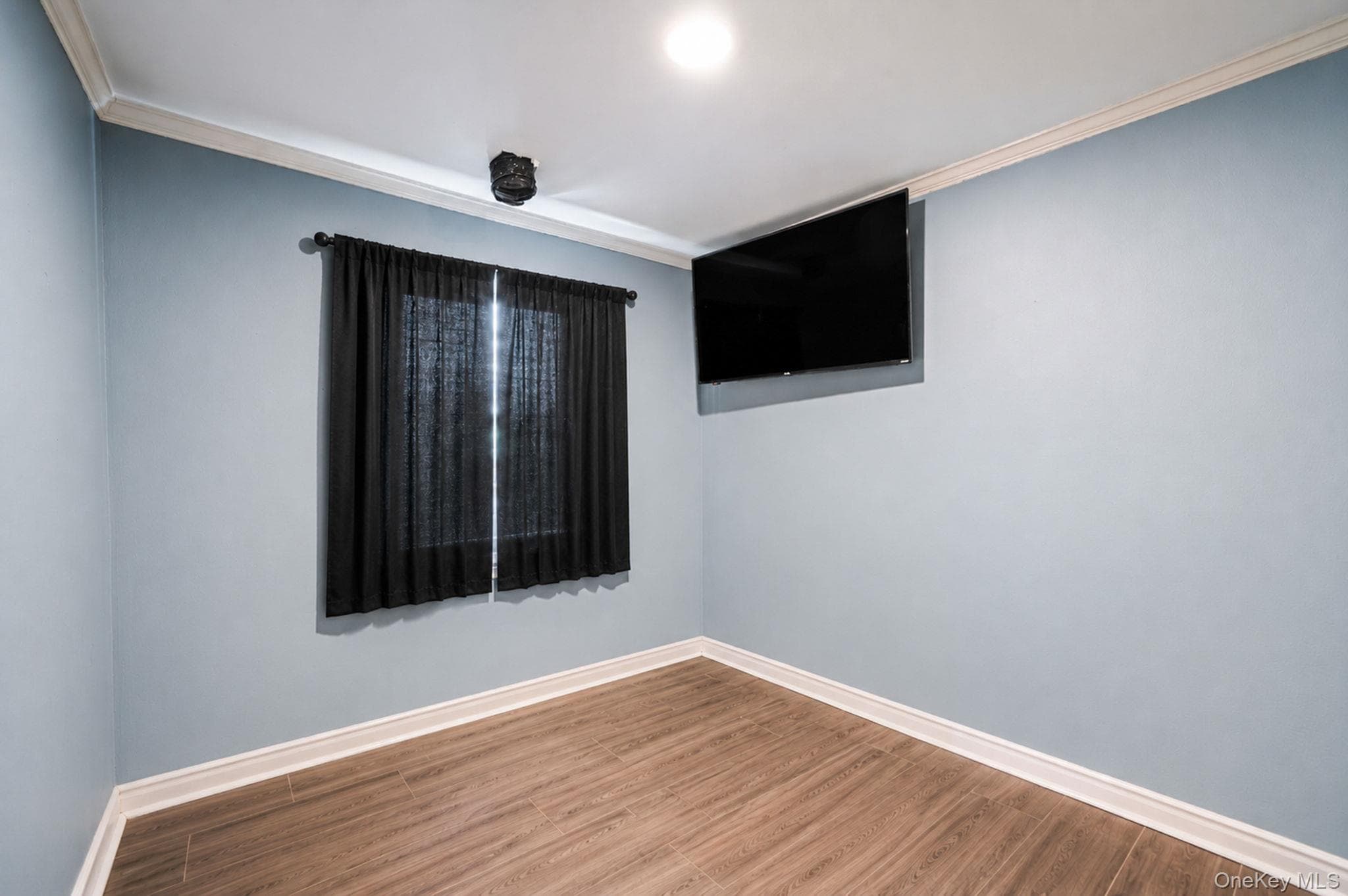 535 Outlook Avenue thumbnail 11