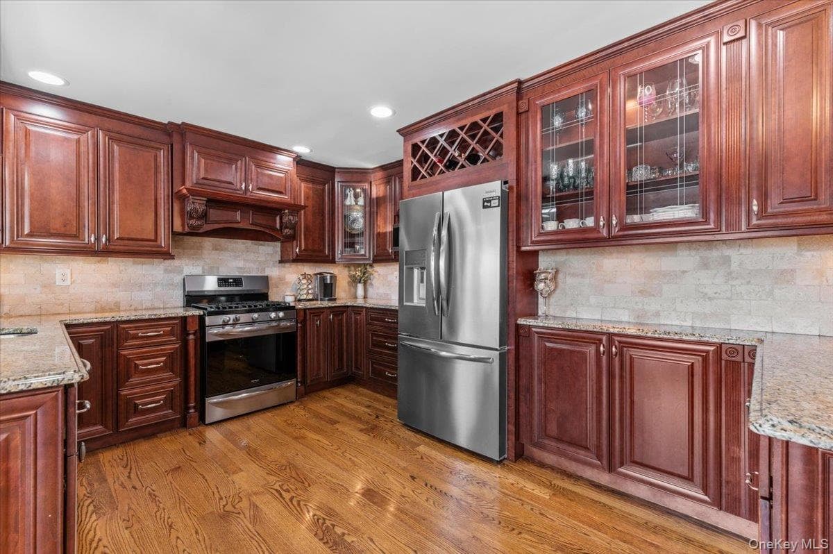 2968 Islip Court thumbnail 8