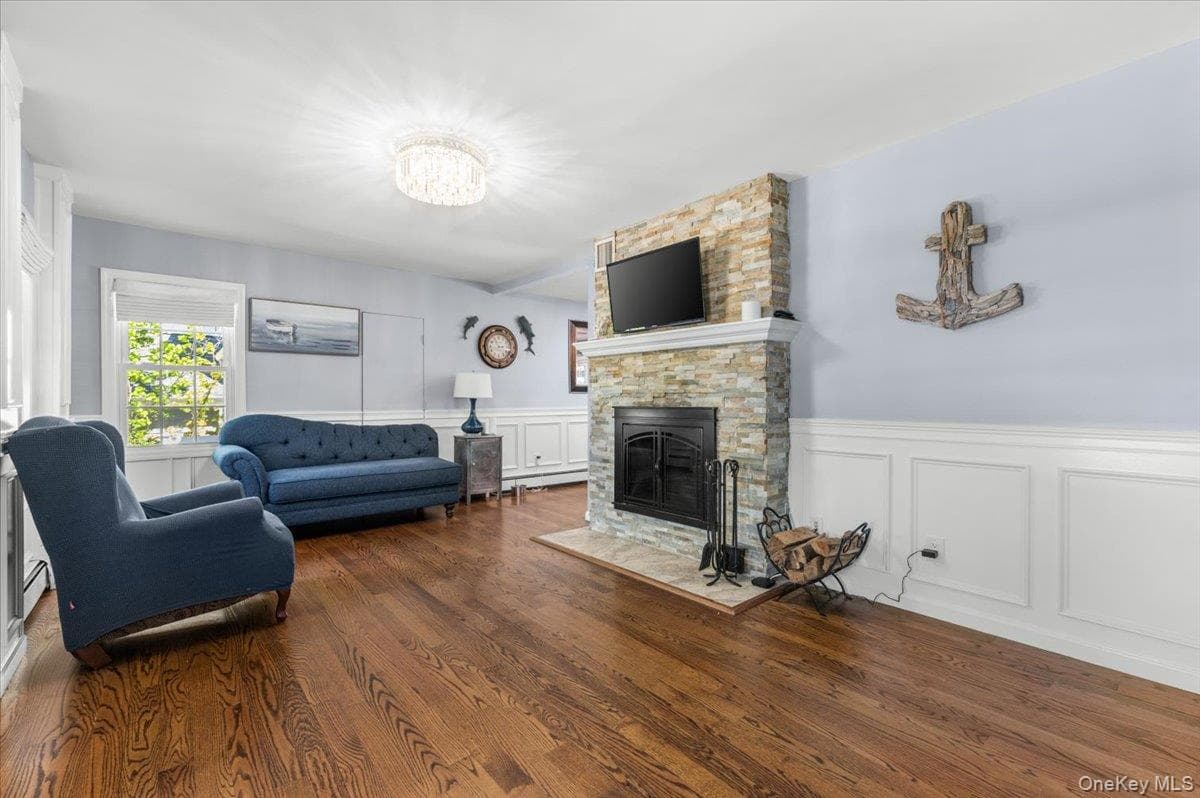 2968 Islip Court thumbnail 6