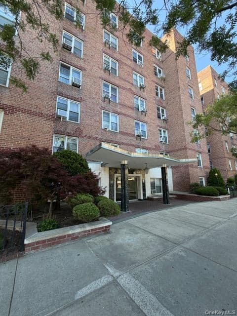 102-21 63rd Road Unit: B16, Forest Hills