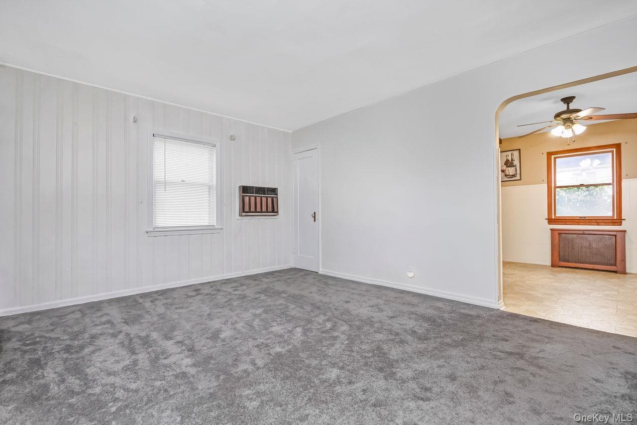 166 Cushing Avenue thumbnail 12
