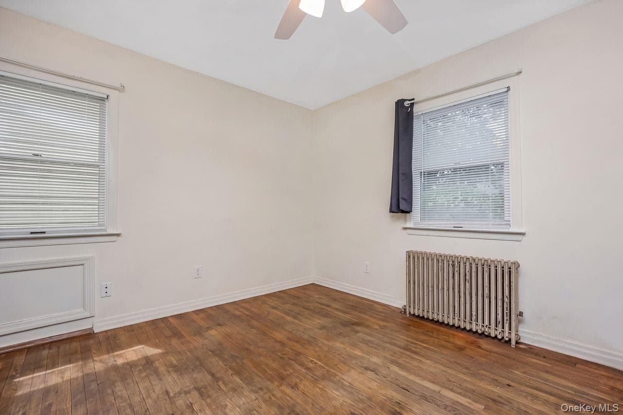 166 Cushing Avenue thumbnail 16