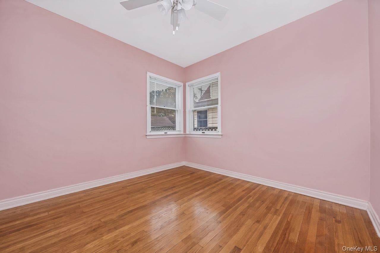 166 Cushing Avenue thumbnail 20