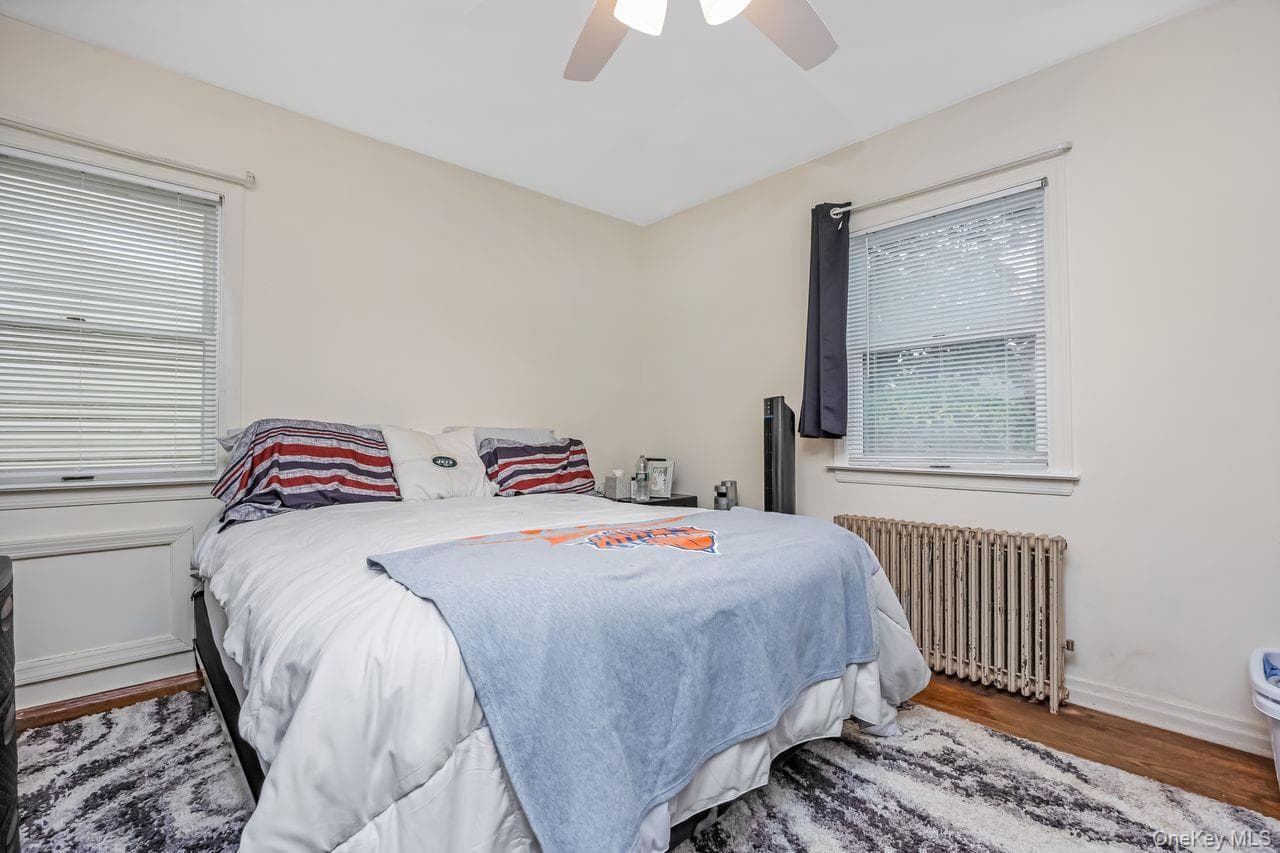 166 Cushing Avenue thumbnail 17