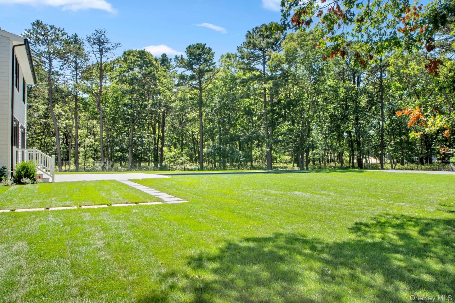 95 N Summit Boulevard thumbnail 19