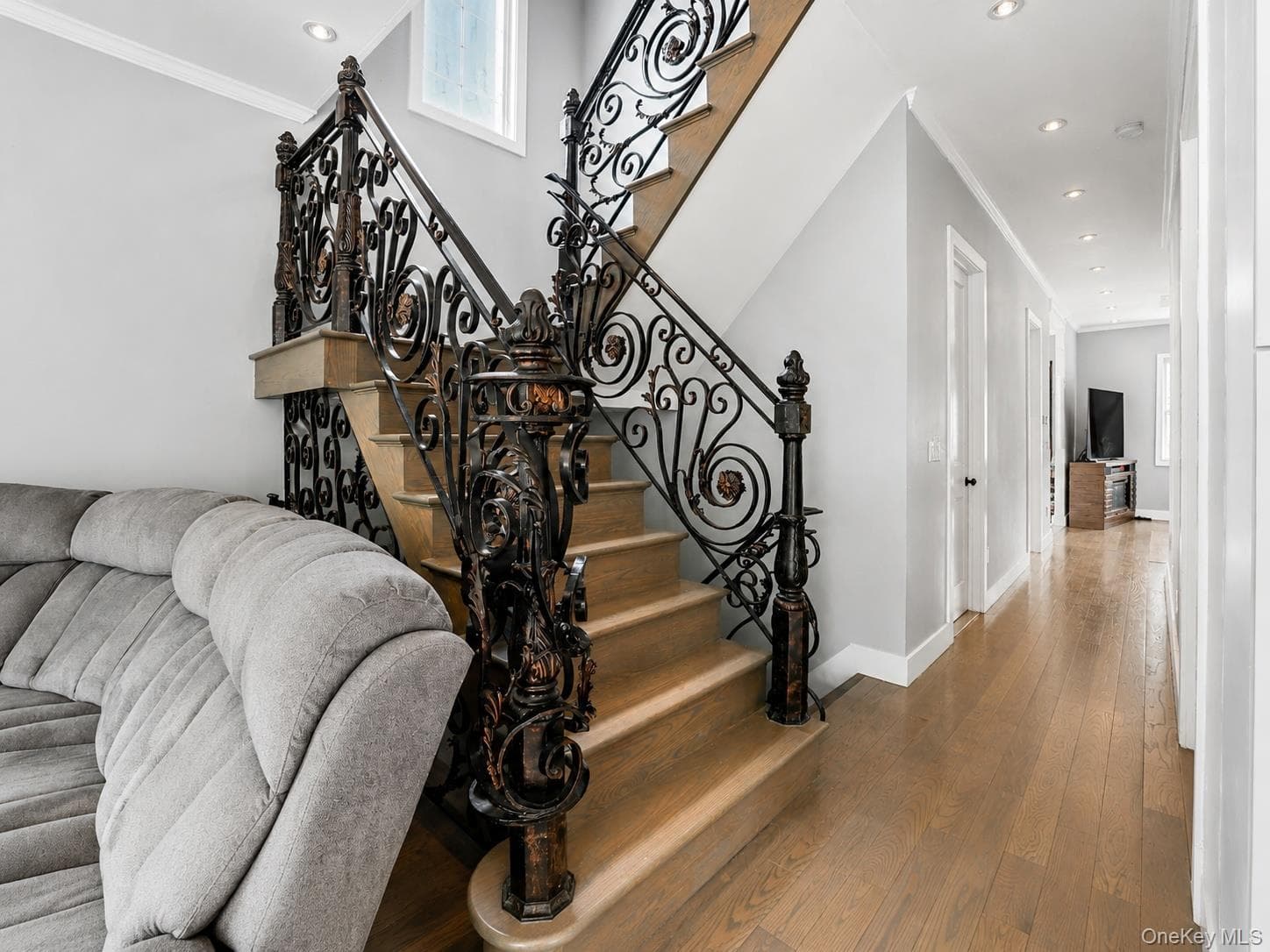 8411 Homelawn Street thumbnail 4