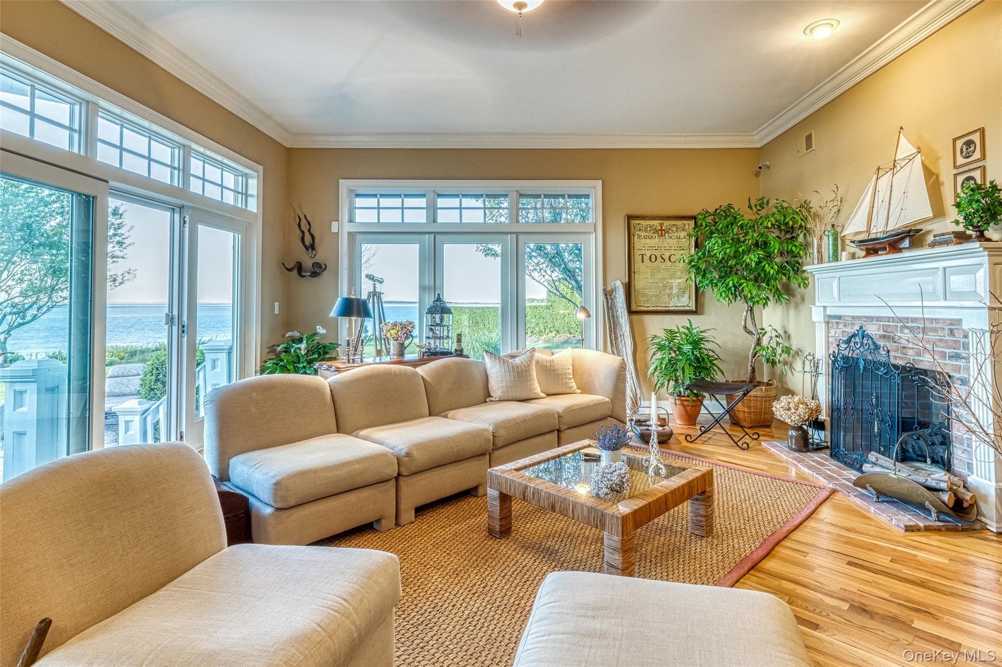 1640 Grandview Drive thumbnail 20