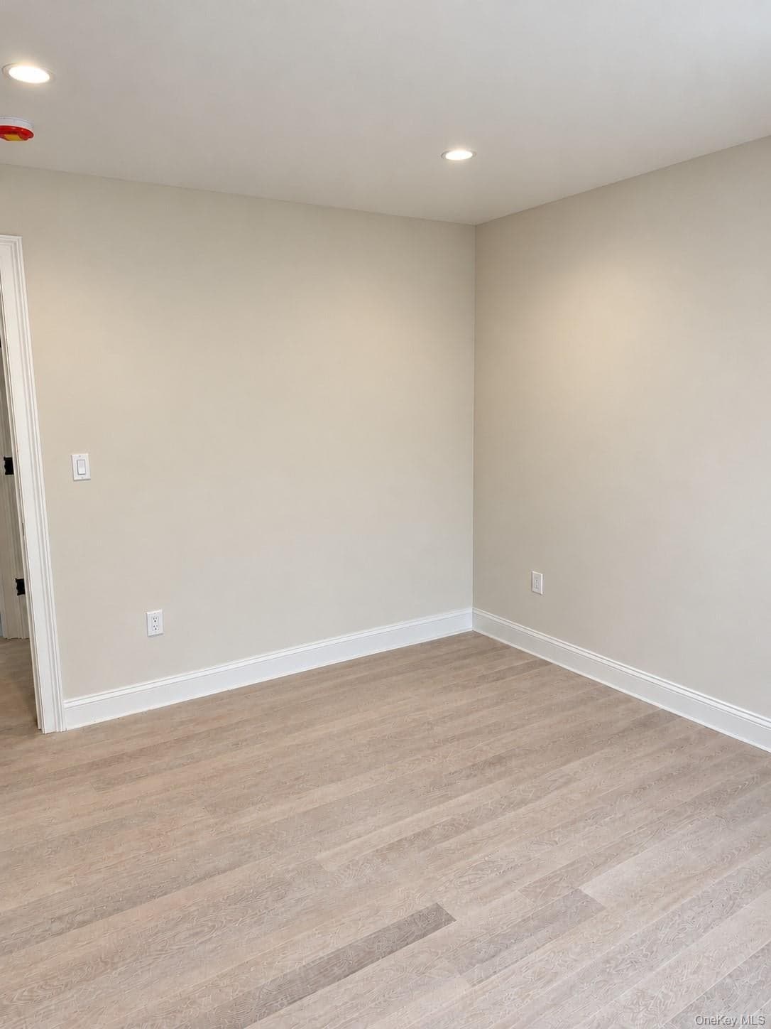 215 Boston Avenue thumbnail 12