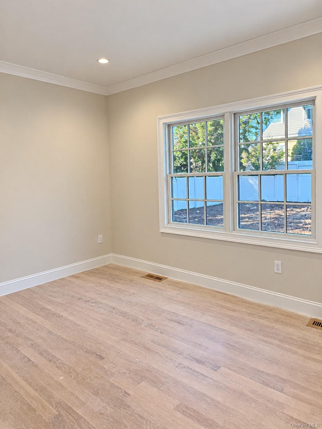 215 Boston Avenue thumbnail 9